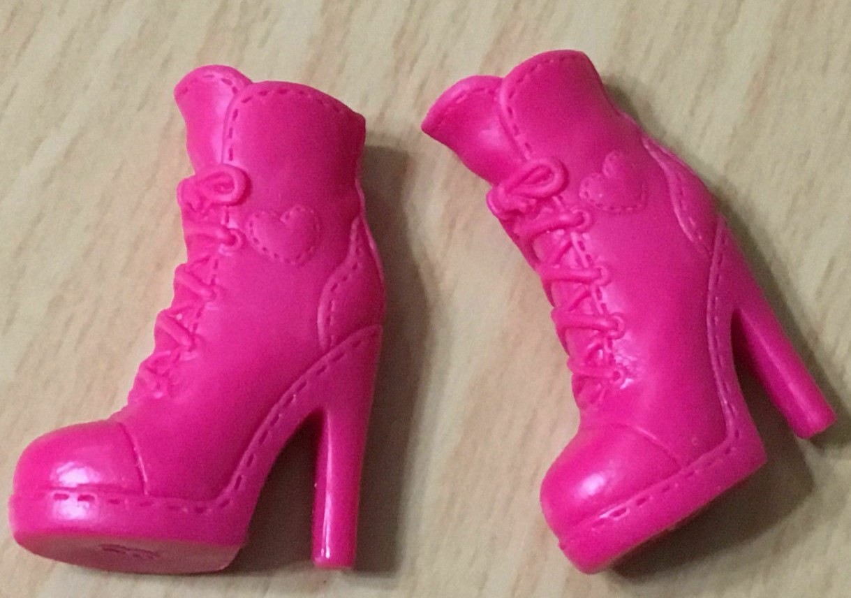 Boots – Barbie Reference